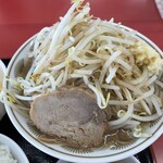 ラーメン もっけだの - 『朝食 ラーメンニンニク野菜マシマシ＋メンマ』のラーメンニンニク野菜マシ