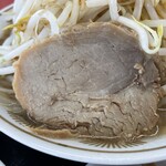 ラーメン もっけだの - 『朝食 ラーメンニンニク野菜マシマシ＋メンマ』の豚
