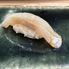 築地すしOmakase 近くの2階