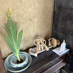 ◯間 - 夏らしく祇園祭と言えばヒオウギの花