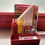 ブラザーズ - 店内