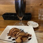 スカスカ - ランチのドリンクとデザート(どちらか1品、2人前頼んだのでそれぞれ1品)