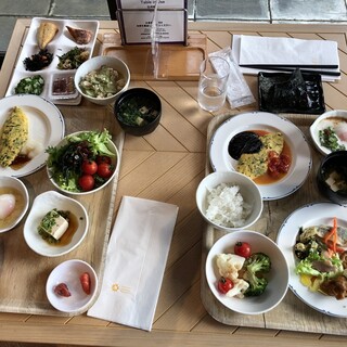 ガーデンビュッフェ パインテラス_1