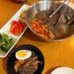 韓国飲食店ドヤジ屋 - 
