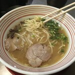 うま馬 - 〆のとんこつラーメン