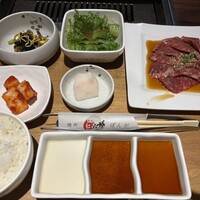 焼肉ぽんが 江ノ島 - 