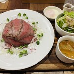 ヤヤ スタジオーネ ビー - 