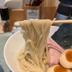らぁ麺花萌葱 - 平打麺