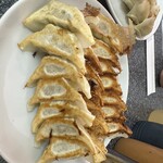 ぎょうざ専門店 赤萬 - 