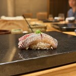 鮨 匠海 - 千葉県銚子産イワシ(4日熟成)