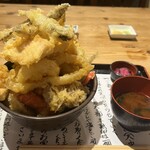 海鮮居酒屋 てつたろう 梅田中崎町店 - 天丼ランチ