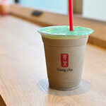 ゴンチャ - ドリンク写真:焙じ茶ミルクティー(無糖/ICED/S) @税込540円│ 日曜13:16頃訪問