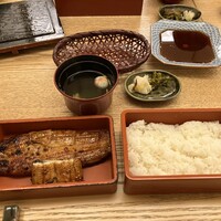 博多うなぎ屋 藤う那 - 上鰻重（五貫）
