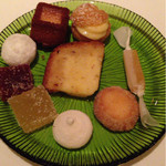 コンヴィヴィアリテ - 小菓子