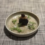 310961649 - 