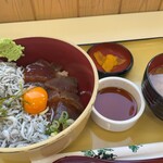 岬 丘の上食堂 - 