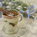 HAUTE COUTURE BRUNCH - 