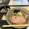 ラーメン香華