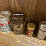 ブルース軒 - 卓上調味料