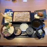 徳樹庵 熊谷銀座店 - やまと芋の贅沢まぐろネギトロ丼　夏の天ぷら御膳。