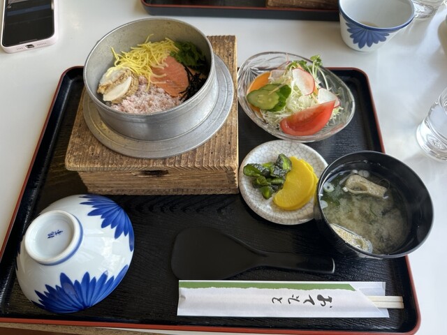 レストランかわなみ - 洞爺湖町その他（釜飯）の写真