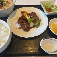 チャイニーズ 芹菜 - 