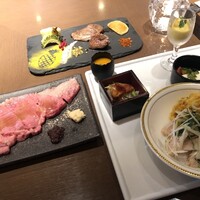ブッフェアンドカフェ スロープサイドダイナー ザクロ - 