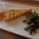 トーコーキッチン - ジャーマンオムレツ 副菜二品