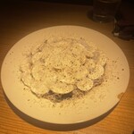 fudo - スモークした鰹　マッシュルームとパルミジャーノレッジャーノ　田子黒にんにく　2,530円