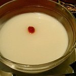 中国料理 神戸壺中天 - 杏仁豆腐
