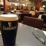 ジップザップ - 10周年の日にギネスを一杯♪