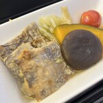 ミルク&パフェ よつ葉ホワイトコージ - 