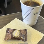 ミルク&パフェ よつ葉ホワイトコージ - 