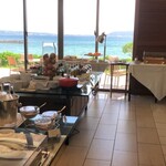 ザ･テラスクラブ アット ブセナ - 朝食のブッフェテーブル