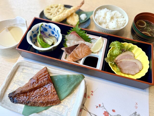 Uo no Su Toyonaka Etore Ten photo 2