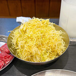 味ん味ん - ここで漸く「千切りキャベツ」が来ました