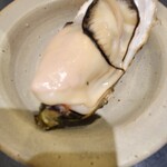 焼貝 あこや - 牡蛎もプリプリして美味しい