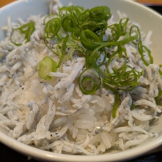 勢吉うどん_0
