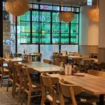 札幌海鮮丼専門店 すしどんぶり - 店内