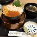 札幌海鮮丼専門店 すしどんぶり - 海鮮丼　雲丹、いくら、カニ