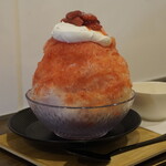 クレープショップ サル - いちごミルク　1,200円