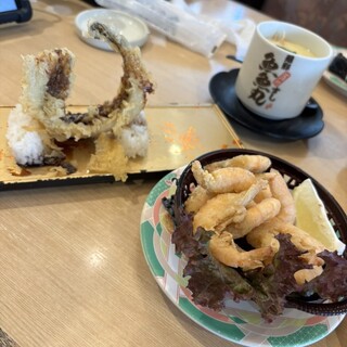 -トトマル- 金の魚魚丸 ららぽーと名古屋みなとアクルス店 - 港区役所/回転