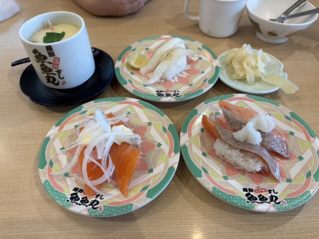 魚魚丸 鹿山店 （トトマル） - 鳴海/回転寿司 | 食べログ