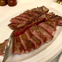 AKARENGA STEAK HOUSE - 