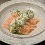 Osteria Falco - 先ずはタスマニアサーモンのカルパッチョ