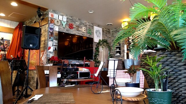 牡蠣とワインのある店 湾岸食堂 - 大船渡（オイスターバー）の写真