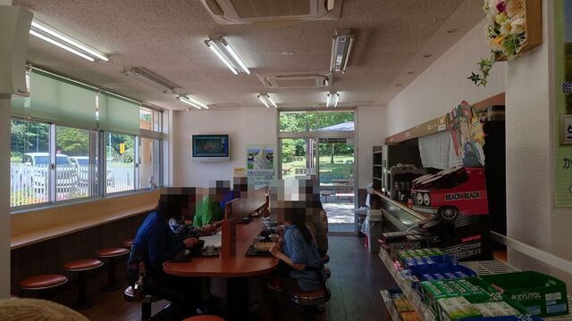 半田屋 滝沢ハイウェイ食堂(上り) - 巣子（食堂）の写真