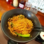 担担麺や 天秤 - 老担担麺