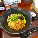 担担麺や 天秤 - 老担担麺