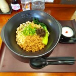 担担麺や 天秤 - 老担担麺